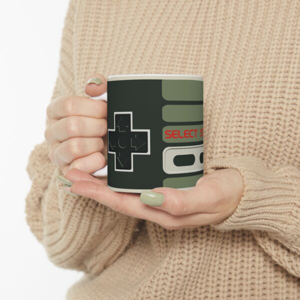 Taza Control Retro NES – Diseño Clásico