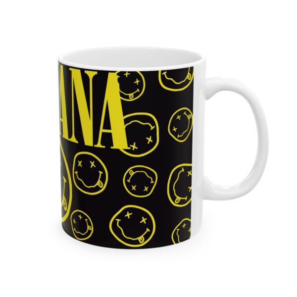 Taza Nirvana Smiley Face – Diseño icónico de la banda