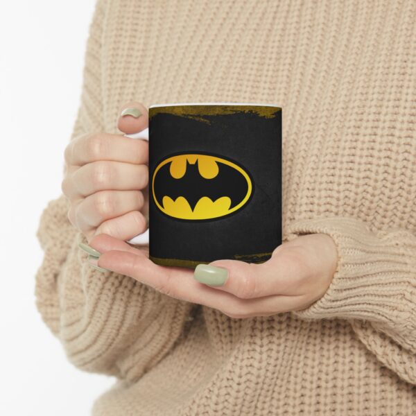 Taza Batman Emblema Clásico - Diseño DC Comics