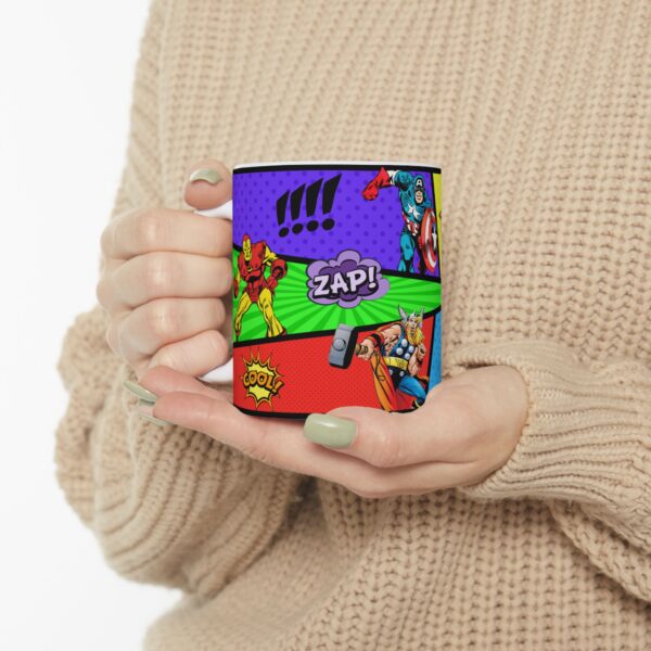 Taza Marvel PopArt Cómic - Héroes icónicos estilo retro