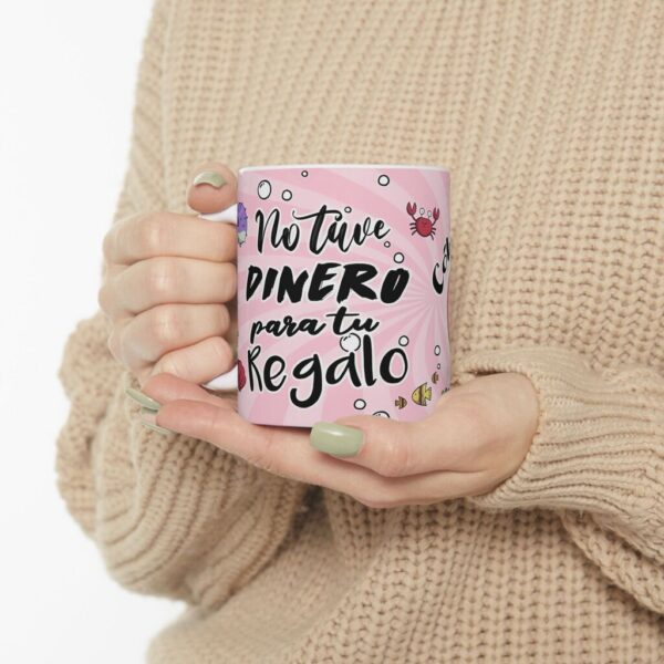 Taza Meme Cóbrate 11oz – Regalo Divertido Amor y Amistad